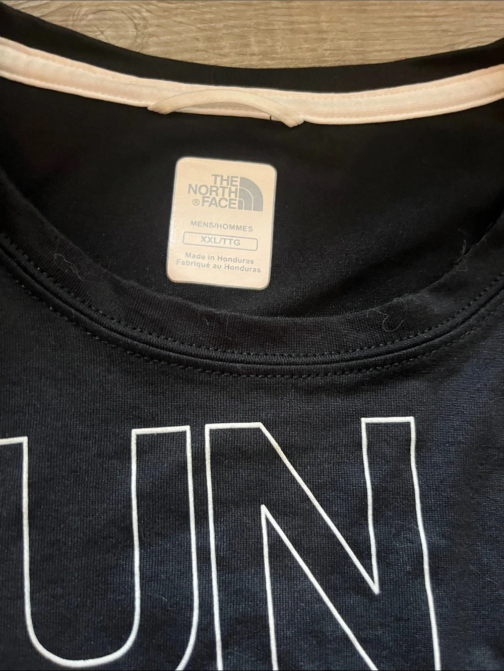 Men’s north face top
